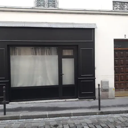 Imhost - Amazing Architect Pere Lachaise Paříž